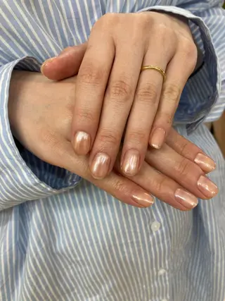 ネイル nailsalon　hue所属・小山 羽奈のネイルデザイン
