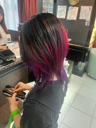 ショート カラー Eleanor立川北口所属・🦋YUI 髪質改善 ブリーチ　着付け🦋のヘアスタイル