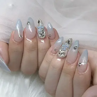 ネイル moca心斎橋店 Risaのネイルデザイン