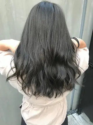 ロング カラー 赤み消し韓国ヘア レイヤー縮毛🤍渡邉のヘアスタイル