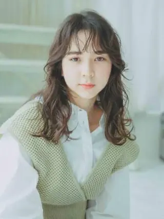 セミロング パーマ マリー美容室所属・まつ毛パーマ/カット ☆シミズ☆のヘアスタイル