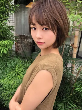 ショート ✨色持ちの良い艶 カラー✨蟹江真世のヘアスタイル