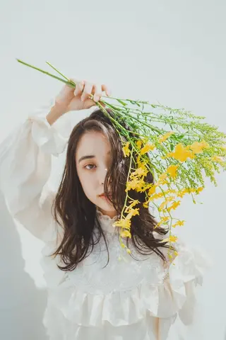 ミディアム ショート/ボブ/顔周 りレイヤー/RINAのヘアスタイル