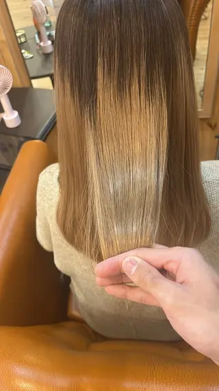 ロング ⚪️髪質改善 縮毛 店長 コウ⚪️のヘアスタイル