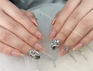 ネイル 神田 ココナッツのネイルデザイン