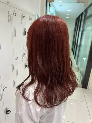 セミロング カラー 【暖色カラー特化】 中山由梨のヘアスタイル