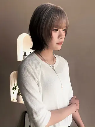 ミディアム レイヤー・ボブカット ／もえまる🌻のヘアスタイル