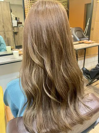 ミディアム カラー nalu新宿所属・🦋春山 さとみ🦋のヘアスタイル