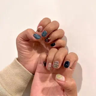 ネイル 黒葛原 めぐみのネイルデザイン