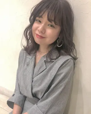 セミロング カラー nakahara madokaのヘアスタイル