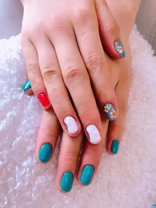 ネイル NAILWISH所属・橋本 千智のネイルデザイン