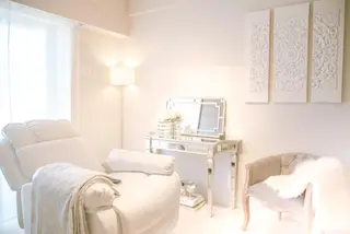 Rosanna 武蔵浦和店の眉毛・アイブロウイメージ