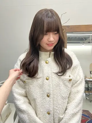 セミロング カラー ヘアアレンジ esu 心斎橋店所属・ena/ブリーチなし 心斎橋・ベージュ🎀のヘアスタイル