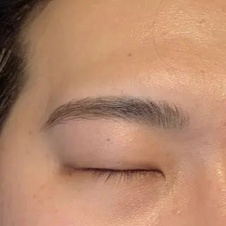 メンズ アイブロウ 𝐫𝐚𝐢 𝐧𝐚𝐢𝐥の眉毛・アイブロウイメージ