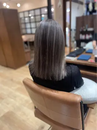 カラー 上野 蒼太のヘアスタイル