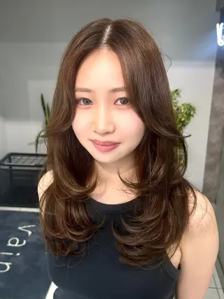 ロング レイヤー×ツヤカラー 渋谷/kougaのヘアスタイル