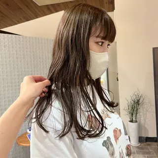 ロング カラー 中村 友香のヘアスタイル