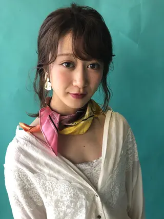 ミディアム カラー ヘアアレンジ GLROW haruhiのヘアスタイル