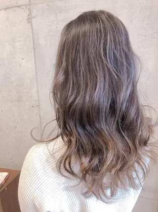 ロング カラー 大栗 佑也  髪質改善のヘアスタイル