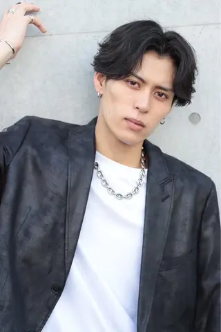 ミディアム パーマ メンズ 🔥メンズ特化🔥 藍斗のヘアスタイル