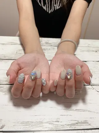 ネイル ゆず秋葉原 Vickyのネイルデザイン