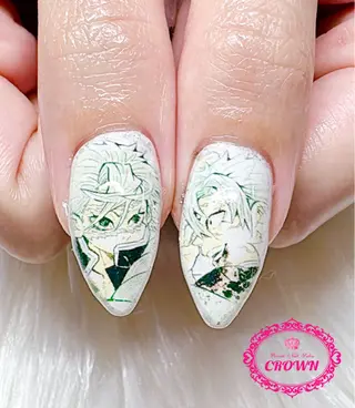 ネイル CROWN プライベートサロンのネイルデザイン