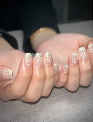 ネイル 片岡 ひかるのネイルデザイン