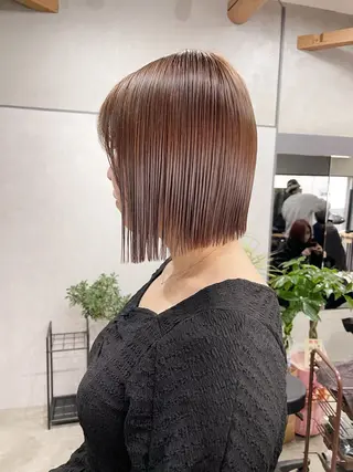 ミディアム カラー AiM 大名　似合わせカットのヘアスタイル