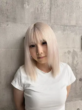 ロング カラー ハイトーン特化/ 複雑履歴修正/拓真のヘアスタイル