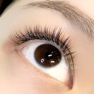 マツエク・マツパ EYEVY BEAUTY SALON所属・EYEVY 門前仲町のエステ・リラクイメージ