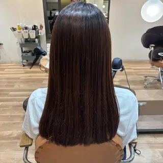 ロング 小西 七菜子のヘアスタイル