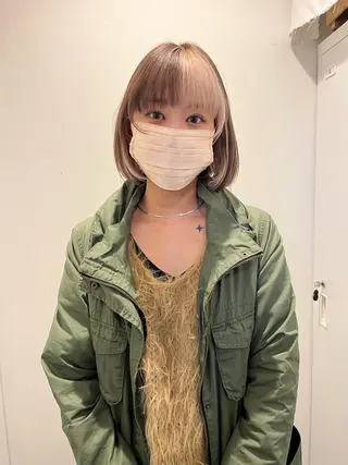 ショート カラー ケアブリーチ/ボブ/ honoのヘアスタイル