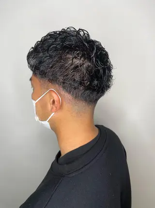 パーマ メンズ Le'a所属・渋谷/フェード/ 國分 翔のヘアスタイル