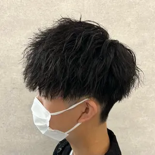 ショート カラー パーマ ヘアアレンジ メンズ 仕上がり満足度No. 1🔥BLUCK🔥のヘアスタイル