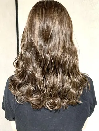 セミロング カラー 岡崎勇人/レイヤー/ 韓国/ケラチンTRのヘアスタイル