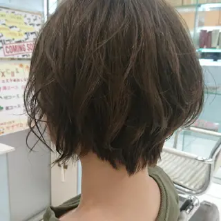 ショート カラー 仲村 友孝のヘアスタイル