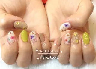 ネイル ネイルサロン ミューオのネイルデザイン