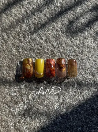 ネイル LOOPER所属・mzh ...のネイルデザイン