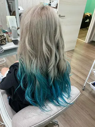 ロング 🐆アンドウ チカコ🦓のヘアスタイル