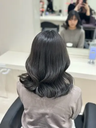 ミディアム カラー 🤍韓国大人っぽ ベージュMAI🤍のヘアスタイル