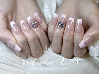 ネイル E.N🦋 長さ出し/持ち込みのネイルデザイン