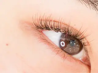 マツエク・マツパ Dew by lash所属・柳田 Dewbylashのマツエク・マツパデザイン