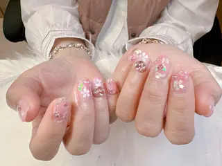 ネイル 高島 夏海のネイルデザイン