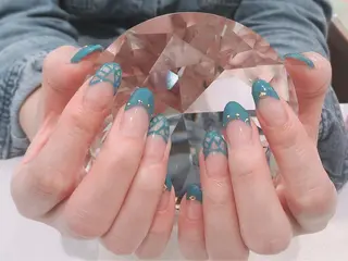 セミロング ネイル SINCERELY シンシアリー🌈のネイルデザイン