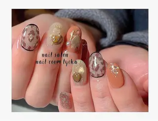 ネイル ﾈｲﾙﾙｰﾑﾘｯｶ 𝐦𝐚𝐲𝐮のネイルデザイン