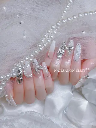 ネイル nailsalon sissy所属・sissy suzukaのネイルデザイン