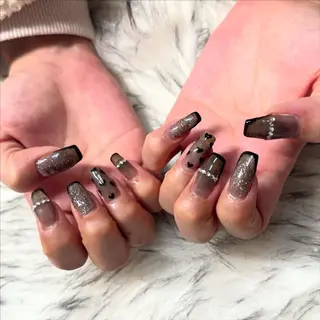 セミロング mao .のネイルデザイン