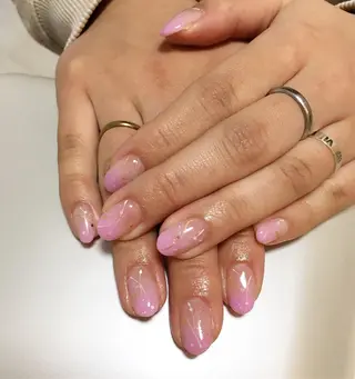 ネイル Petit Fleur所属・青柳 亜梨奈のマツエク・マツパデザイン