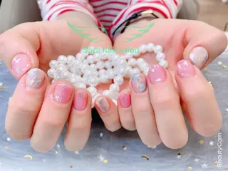 ネイル 小岩 Saraのネイルデザイン