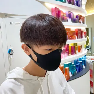 ショート カラー 垢抜け/レイヤー/ ハイトーン/アスナのヘアスタイル